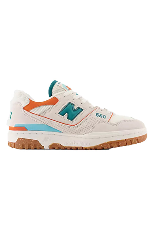 New Balance BBW550DA Women's 550 Sea Salt with Verdigris and Poppy