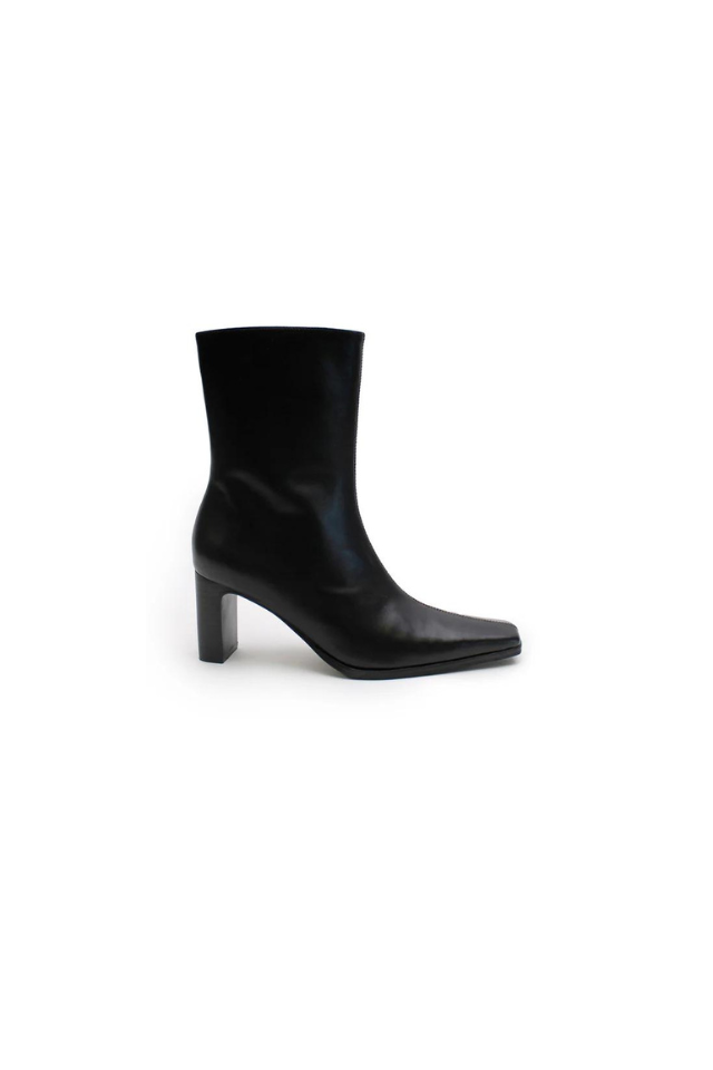 Nineties Mid Boot