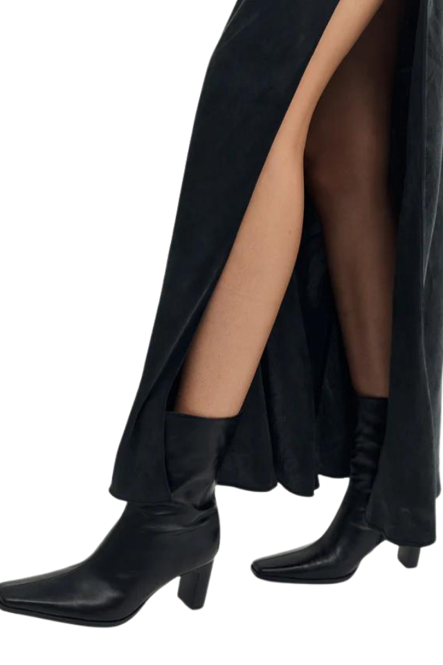 Nineties Mid Boot