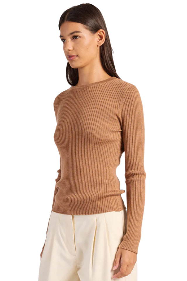 Isle Merino Crew - Otter Tan