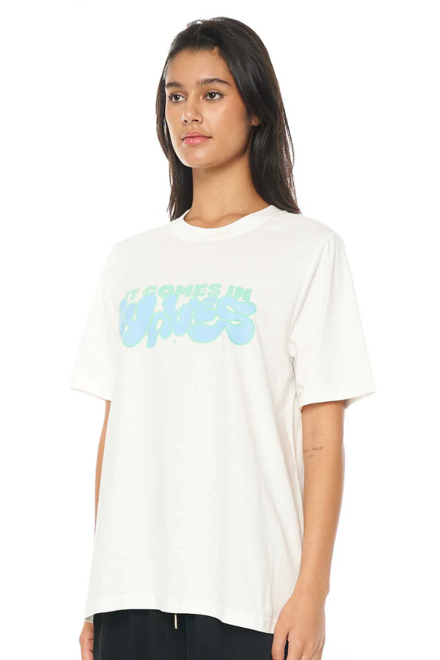 Relax Tee 220/Wavy Times
