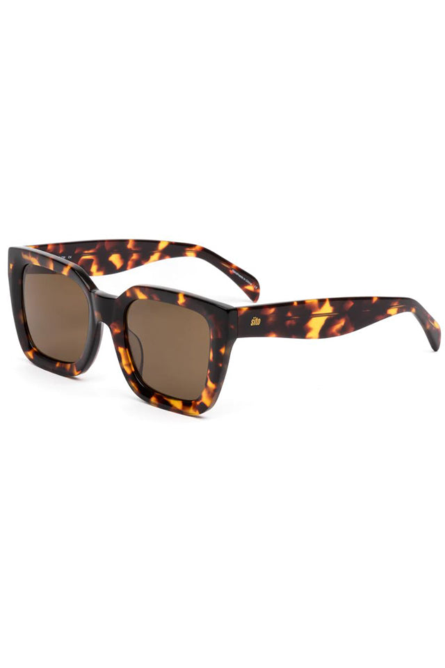 Harlow Sunglasses – Thomas's Department Store