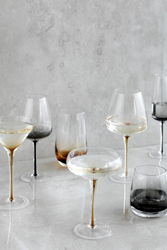 Smoke White Wine Glass