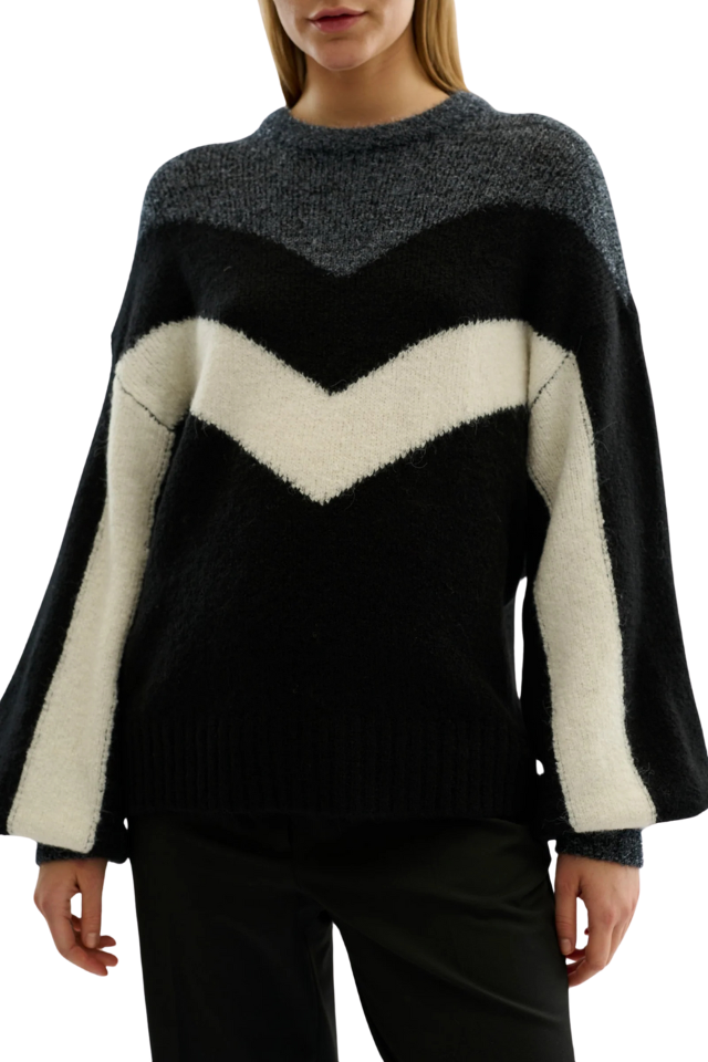 Suleima O'Neck Pullover Knit