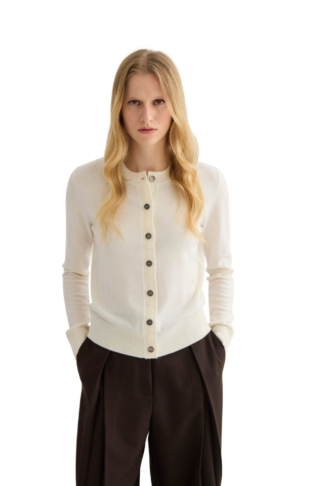 Sylvia Merino Cardigan - Ivory