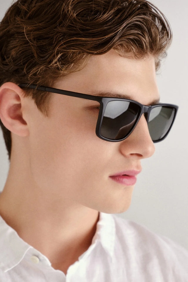 Tweedledum - Matte Black