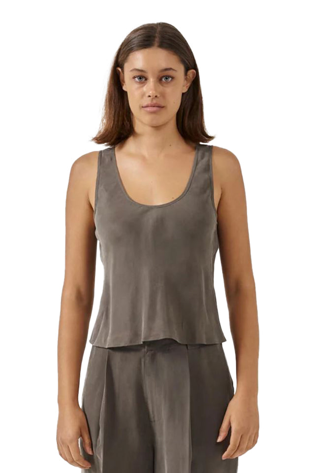 Bowery Slip Tank