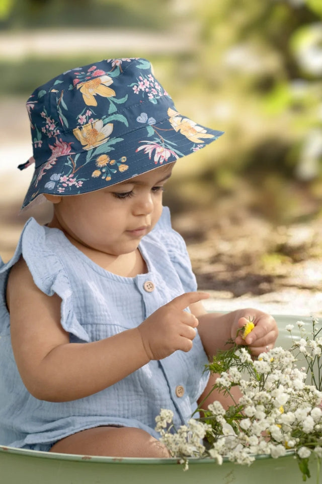 Waratah Sunhat - Midnight