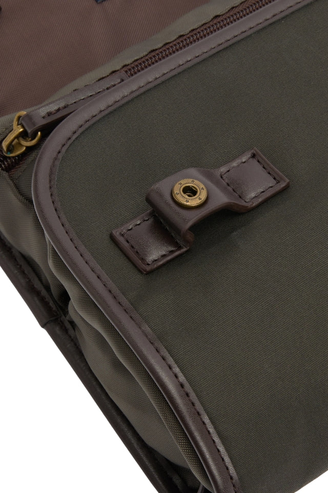 Wax Hanging Washbag - Olive/Beacon