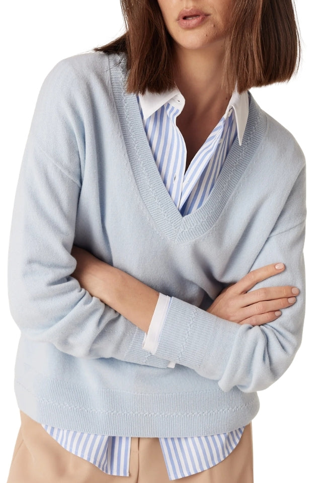 Cashwool V Jumper - Bluebell