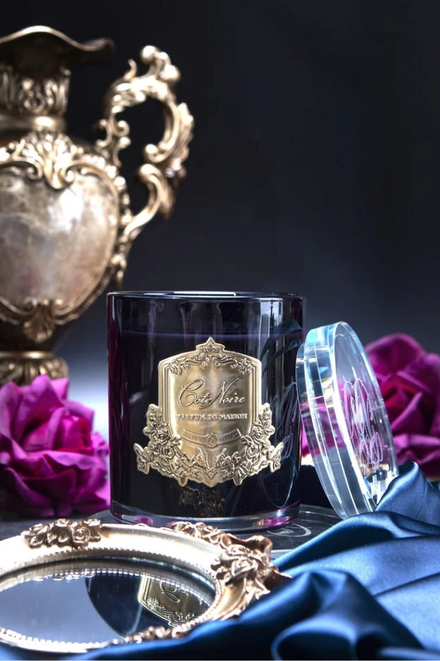 450g Candle Dark Vessel with Gold Badge - Eau De Vie