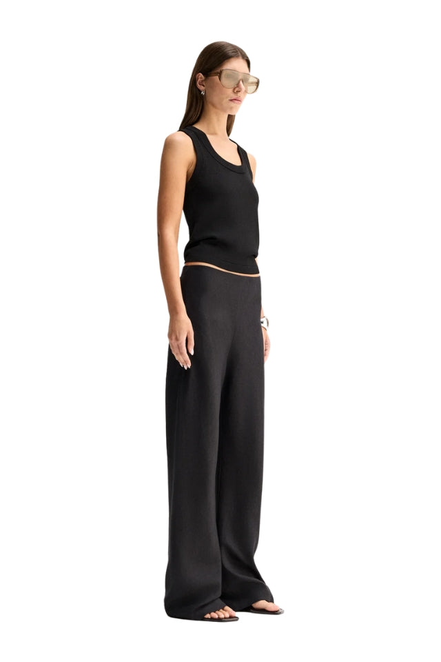 Laurie Pant - Black