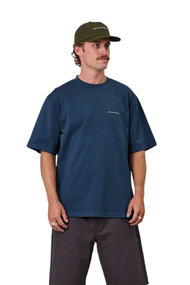 Script Heavy Shore Tee - Navy