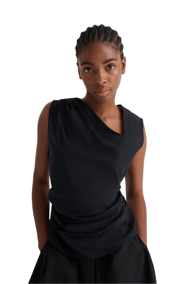 Genre Top - Black
