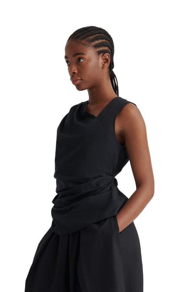 Genre Top - Black