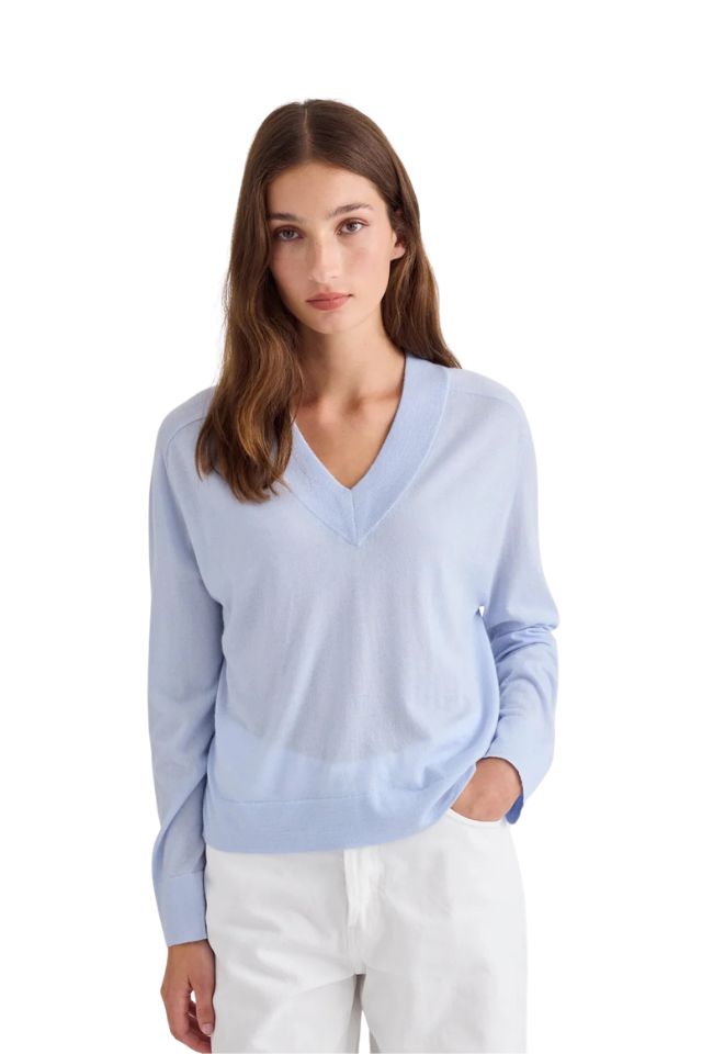 Featherlight Cashmere V-Neck - Pale Blue