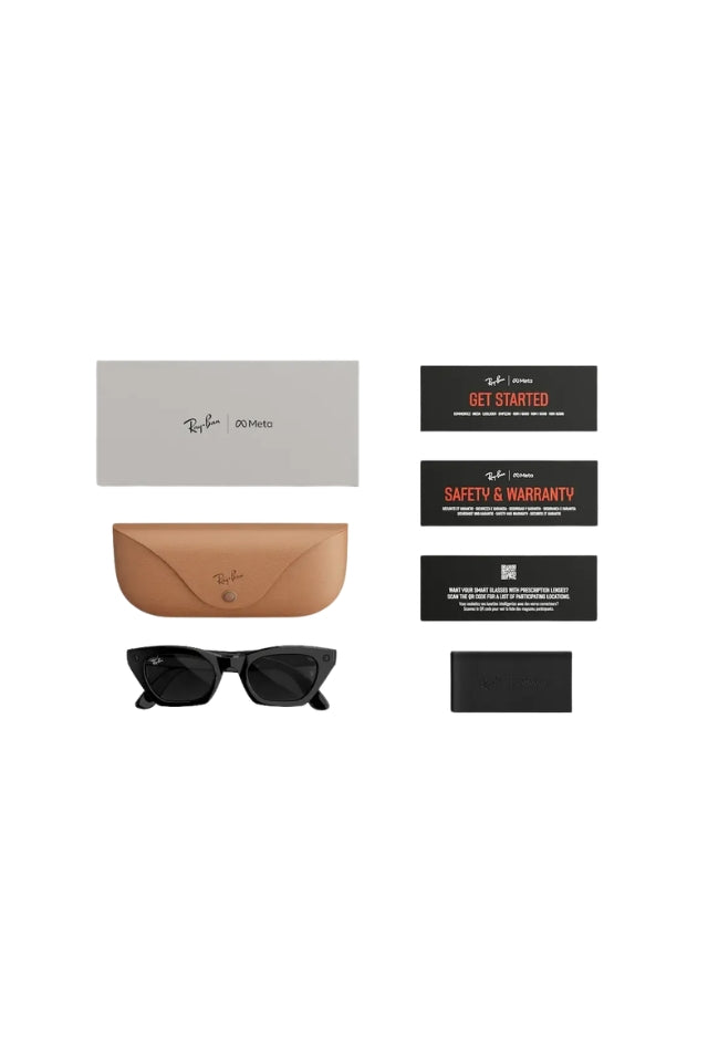 Meta Zena Sunglasses - Shiny Black | Grey