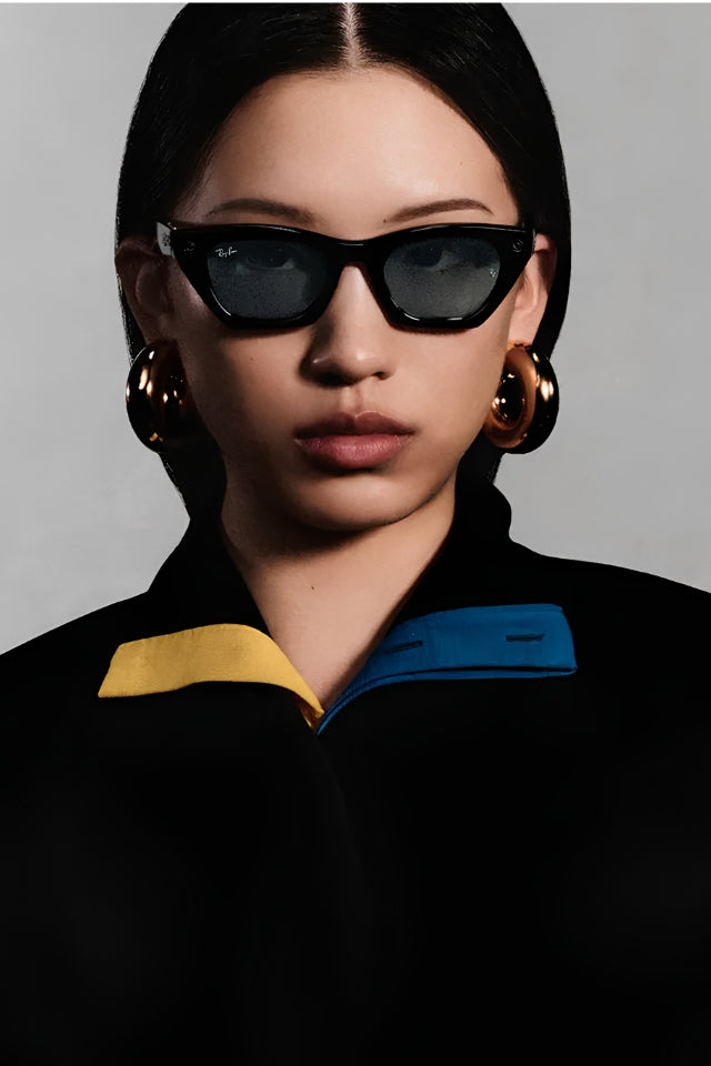 Meta Zena Sunglasses - Shiny Black | Grey