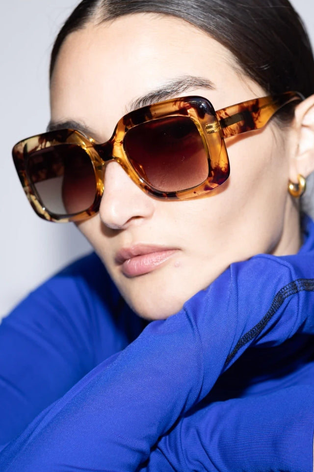 The Camden Sunglasses - Honey Turtle