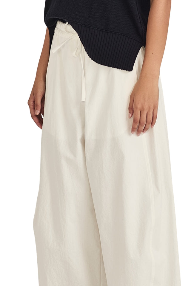 Harriet Barrel Pant - Ivory