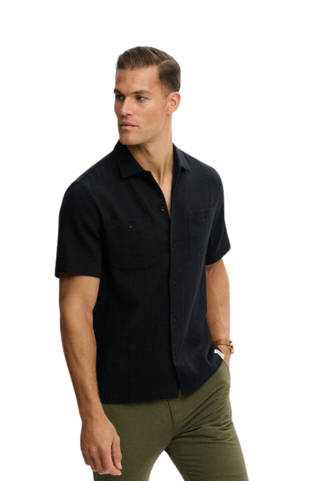 Merchant Textured S/S Shirt - Black