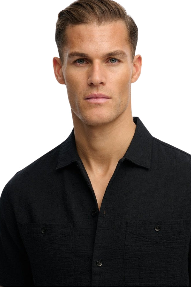 Merchant Textured S/S Shirt - Black