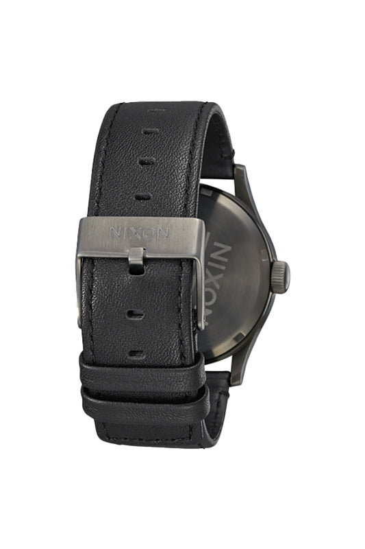 A105 1531 Nixon Sentry Leather Watch Gunmetal Black 1