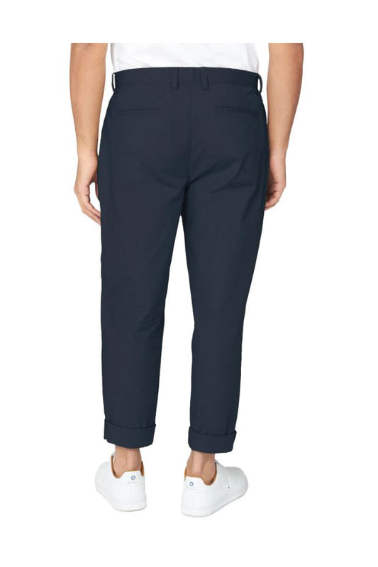 Ben Sherman Poplin Relaxed-Taper Pleat Trouser Marine