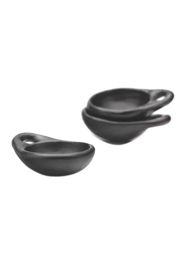 CH34-1 French Country La Chamba Dipping Bowl