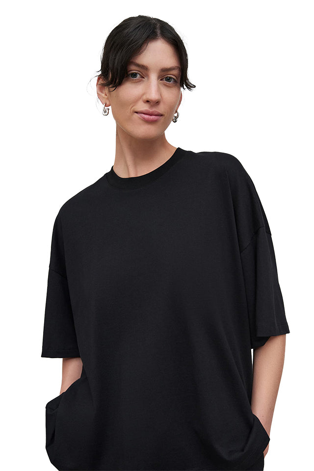 KTB002 Kowtow Oversized Boxy Tee Black 